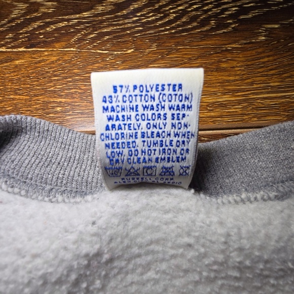 Vintage 90’s Russell Athletic Made In USA Embroidered Sweatshirt Women's M - Picture 4 of 6